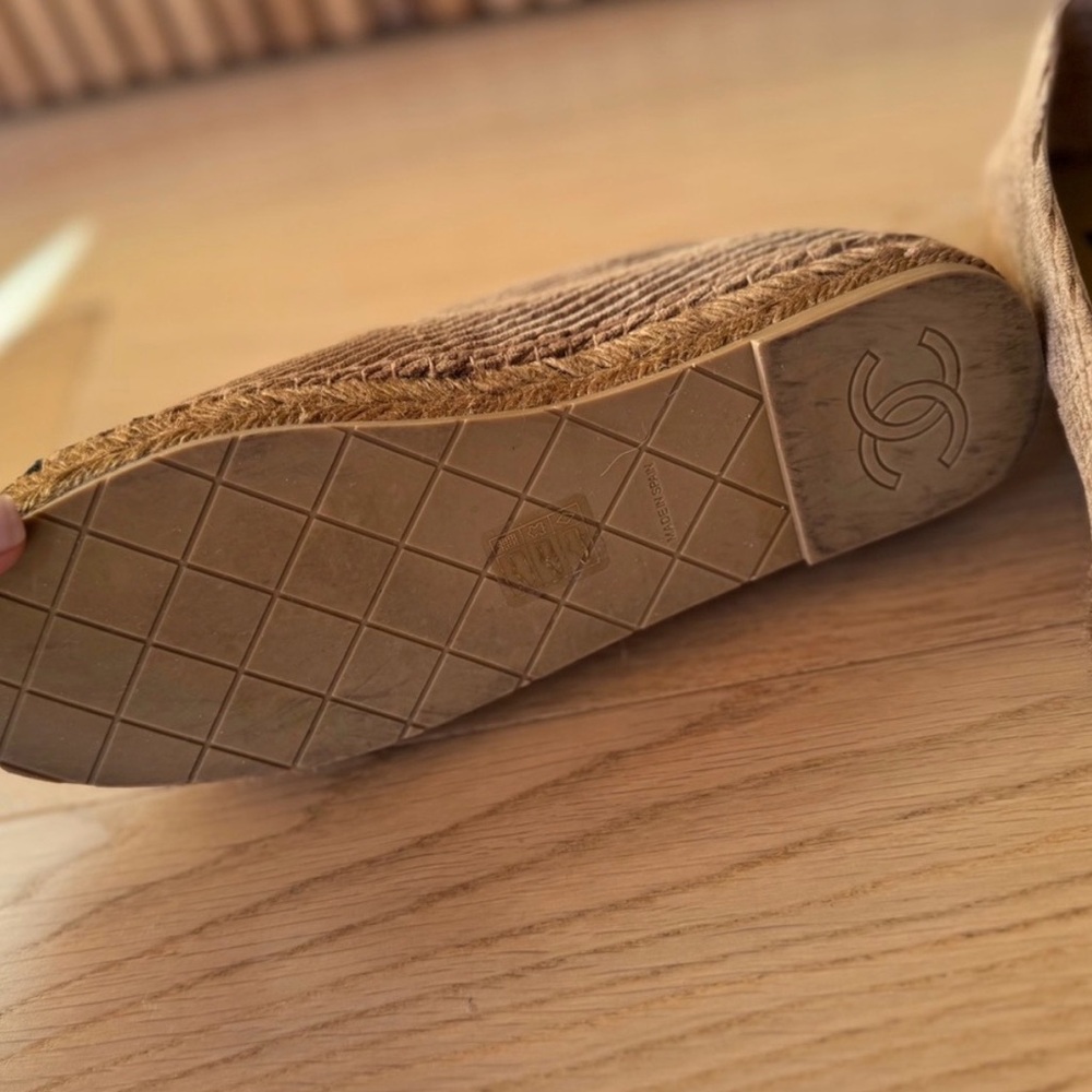 🖤🖤 CHANEL Brown Corduroy Espadrilles with Black Cap Toe 🖤🖤 - Picture 4 of 5